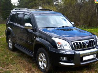 Toyota Land Cruiser Prado foto 1