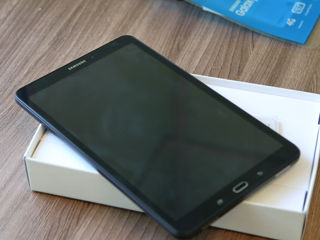 Планшет Samsung Galaxy Tab E, 9,6", 8gb+4G, новый в коробке foto 6