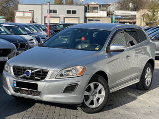 Volvo XC60 фото 4