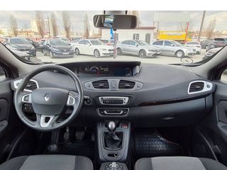 Renault Grand Scenic foto 5