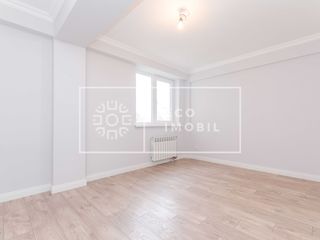 Apartament cu 3 camere, 102 m², Centru, Chișinău, Chișinău mun. foto 4