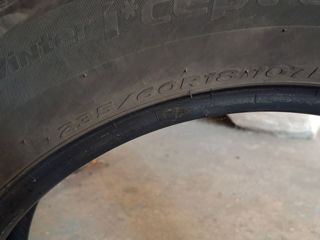 235/60 R18 foto 1