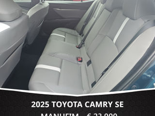 Toyota Camry foto 8