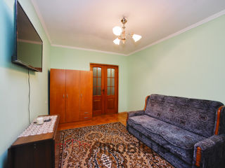 Apartament cu 3 camere, 48 m², Sculeni, Chișinău foto 8