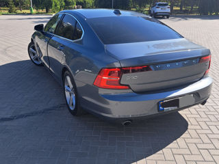 Volvo S90 foto 3