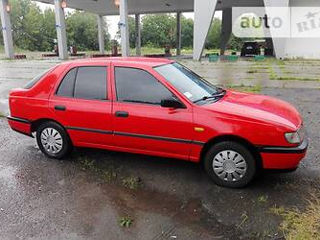 Nissan Sunny foto 4