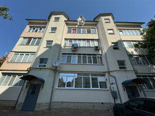 2-х комнатная квартира, 92 м², Телецентр, Кишинёв