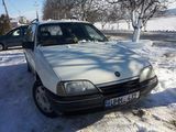 Opel Omega foto 3