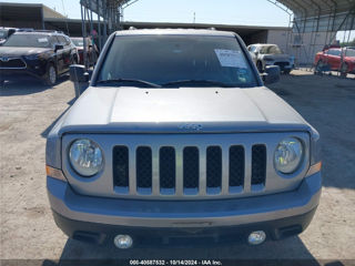 Jeep Patriot foto 2