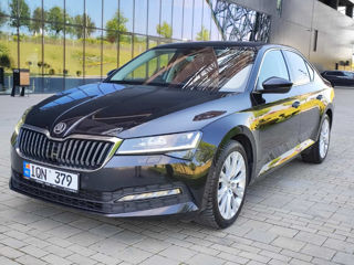 Skoda Superb foto 4