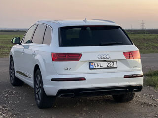 Audi Q7 foto 4