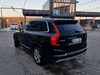 Volvo XC90 foto 3