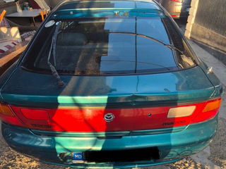 Mazda 323 foto 2