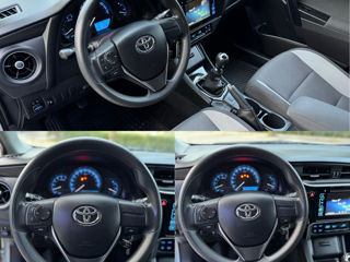 Toyota Auris foto 18