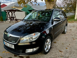 Skoda Fabia foto 2