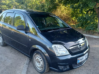 Opel Meriva foto 1