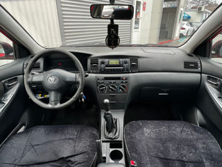 Toyota Corolla foto 8