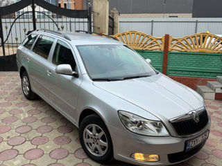 Skoda Octavia foto 3