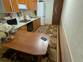 Apartament cu 3 camere, 70 m², Centru, Orhei foto 3