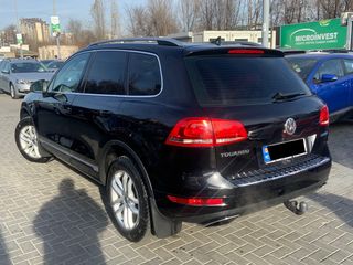 Volkswagen Touareg foto 4