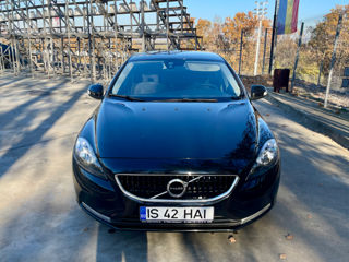 Volvo V40 foto 2