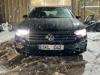 Volkswagen Jetta foto 9