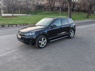 Volkswagen Touareg foto 0
