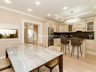 Duplex în 3 niveluri! Durlești, str. Adrian Păunescu, 180m2 + 2,5 ari.  foto 6