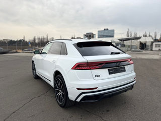 Audi Q8 foto 5