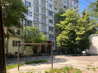 Apartament cu 1 cameră, 32 m², Sculeni, Chișinău