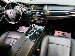 BMW 5 Series foto 7