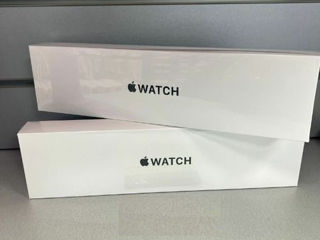 Apple Watch SE 2 (2022) 40mm (Starlight) (Midnight) - 270 €. Garantie 1 an! Запечатаны. Sigilat.