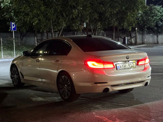 BMW 5 Series foto 5