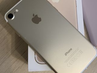 iPhone 7, 128GB Gold foto 2