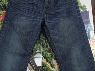 Мужские джинсы размер L.