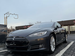 Tesla Model S foto 4