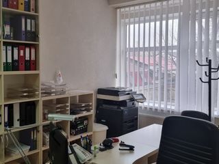 Oficii in Centru, de la 20m2 - 1500m2, strada Vlaicu Parcalab intersectie Stefan cel Mare foto 10