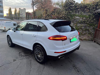 Porsche Cayenne foto 4