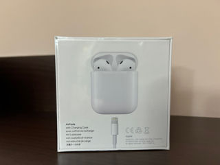 Apple AirPods 2 (MV7N2RU/A) foto 1