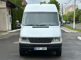 Mercedes Sprinter foto 2