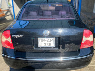 Volkswagen Passat foto 7