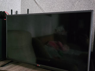 Телевизор LG.32LB550U