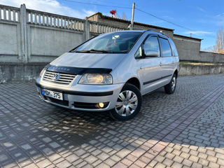 Volkswagen Sharan foto 4