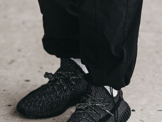 Adidas Yeezy Boost 350 Black All Reflective Unisex foto 3