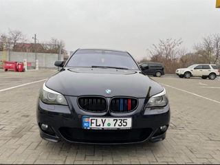 BMW 5 Series foto 3