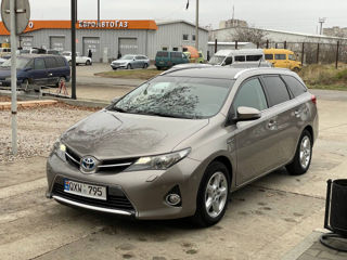 Toyota Auris foto 2