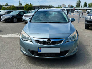 Opel Astra фото 2