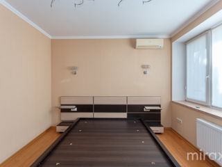 Apartament cu 4 camere, 131 m², Râșcani, Chișinău foto 7