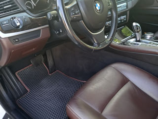 BMW 5 Series foto 4