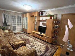 Apartament cu 2 camere, 50 m², Centru, Bălți